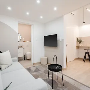 https://kl35-boutique-apartments-best-location-by-bqa.inbudapesthotels.com